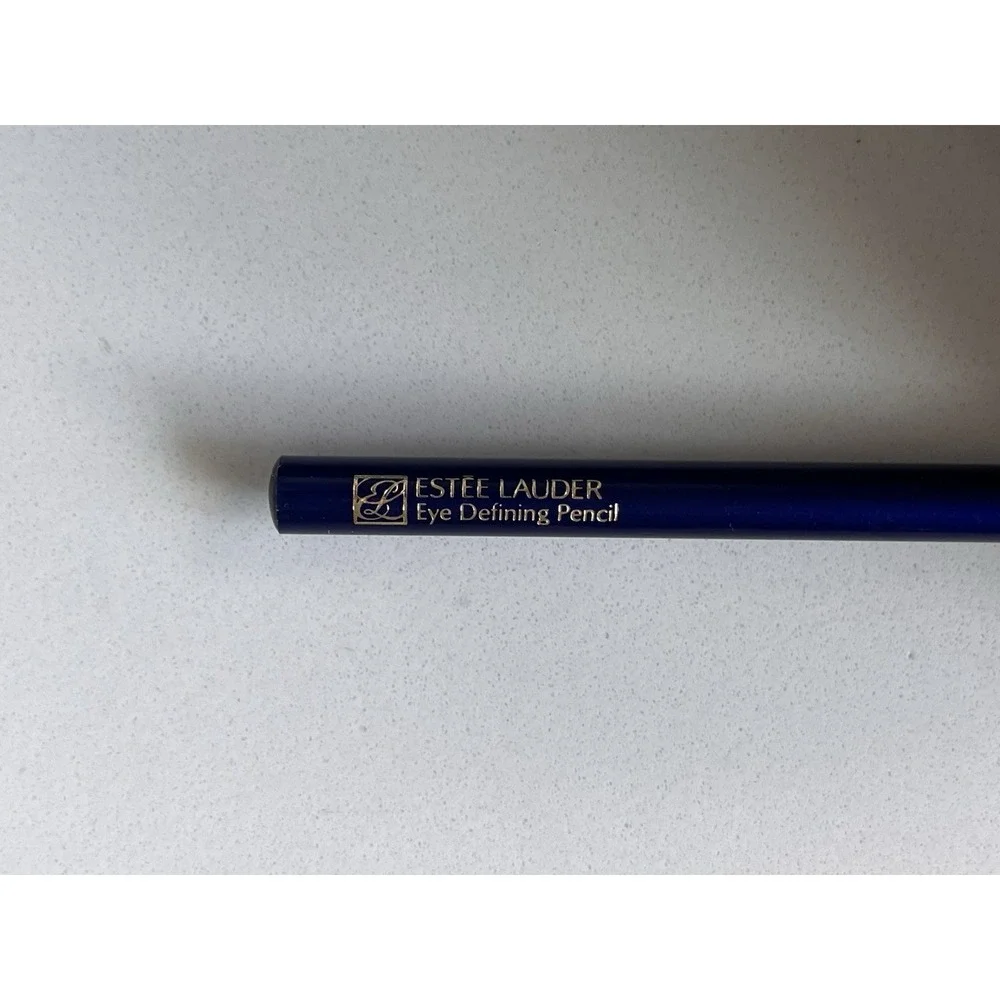 ESTEE‎ LAUDER EYE DEFINING PENCIL 01 SOFTSMUDGE BLACK 5 inch
